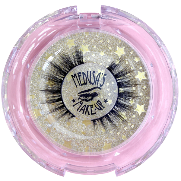 Eyelash packaging with 'Medusa's Make Up' branding on a white background